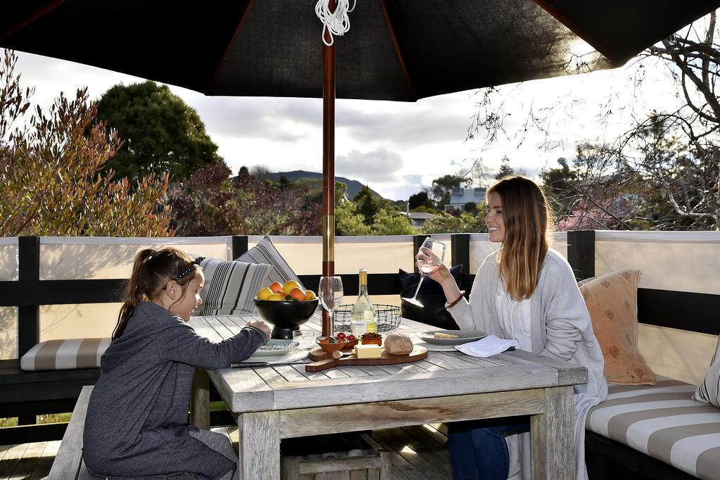 Tongariro Adventures Bed & Breakfast Kuratau Eksteriør bilde